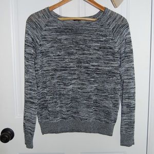 Aritzia Babaton Linen Blend Long Sleeve